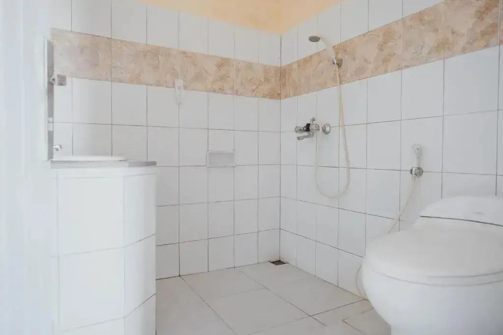 Бангко: RedDoorz near RSUD Kolonel Abundjani Bangko