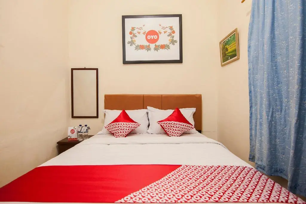 Тангга Бату Барат: OYO 719 Penginapan Panatapan Almonsari Resort
