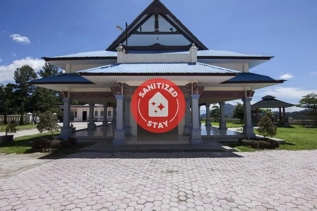Тангга Бату Барат: OYO 719 Penginapan Panatapan Almonsari Resort