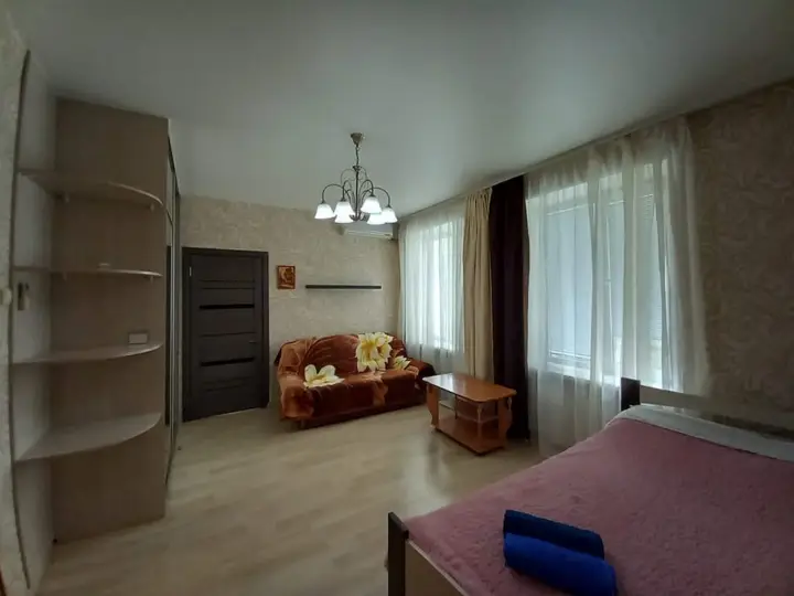 Владивосток: Апартаменты Двухкомнатные Апартаменты на Алеутской, 41