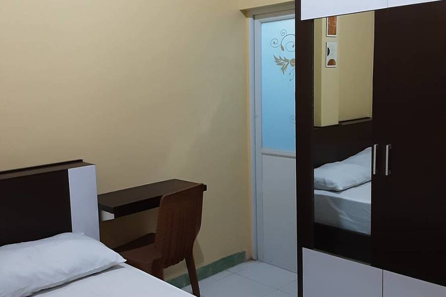 Бребес: Guest House Syariah LP3B Brebes