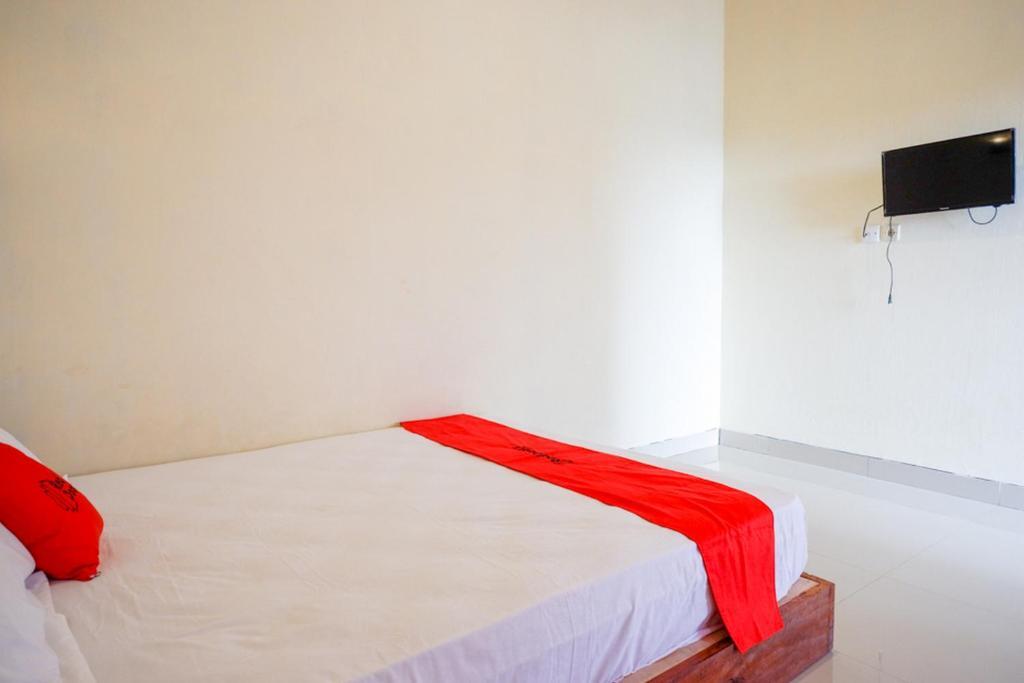 Караганьяр: RedDoorz near Candi Cetho Karanganyar