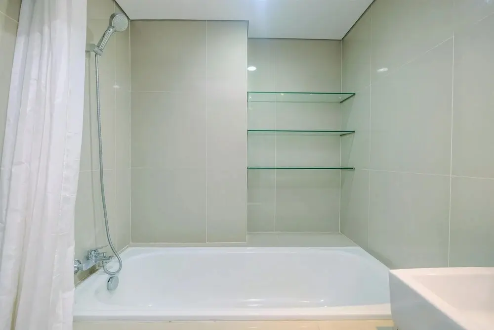 Чикаранг: Brand New Studio Room @ Azalea Apartment