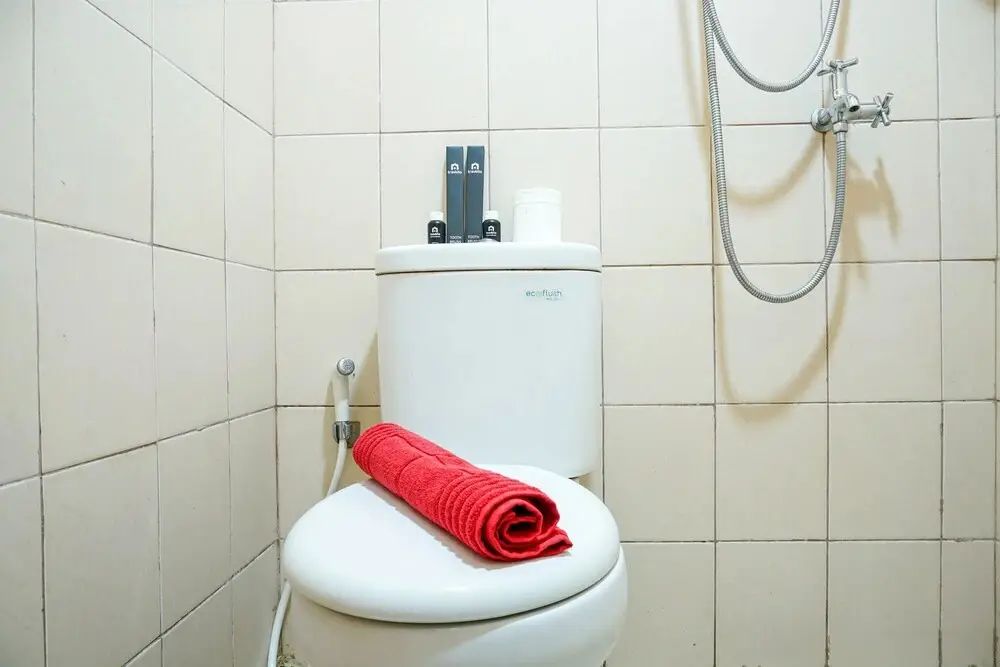 Джакарта: Fully Furnished and Cozy Studio Tifolia Apartment