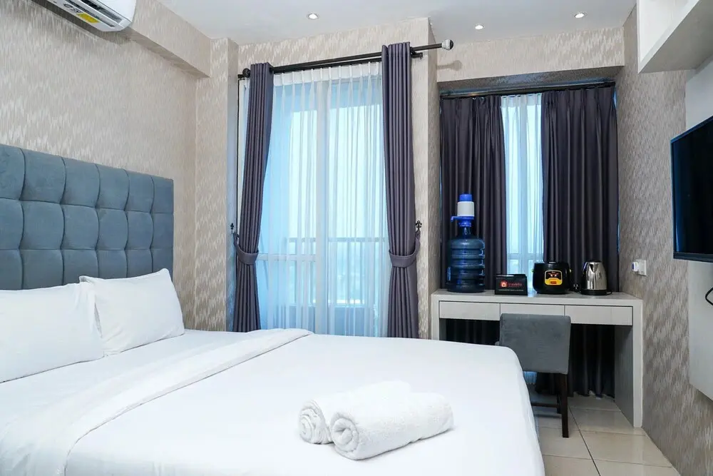 Джакарта: Fully Furnished and Cozy Studio Tifolia Apartment