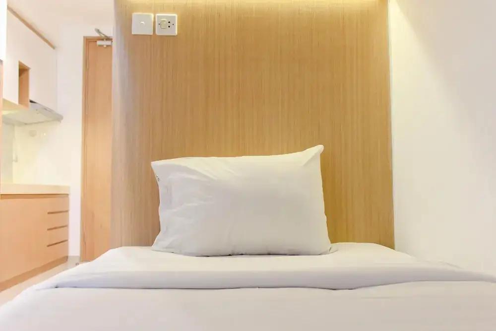 Тангеранг: Cozy And Simply Studio Apartment Tree Park City Cikokol