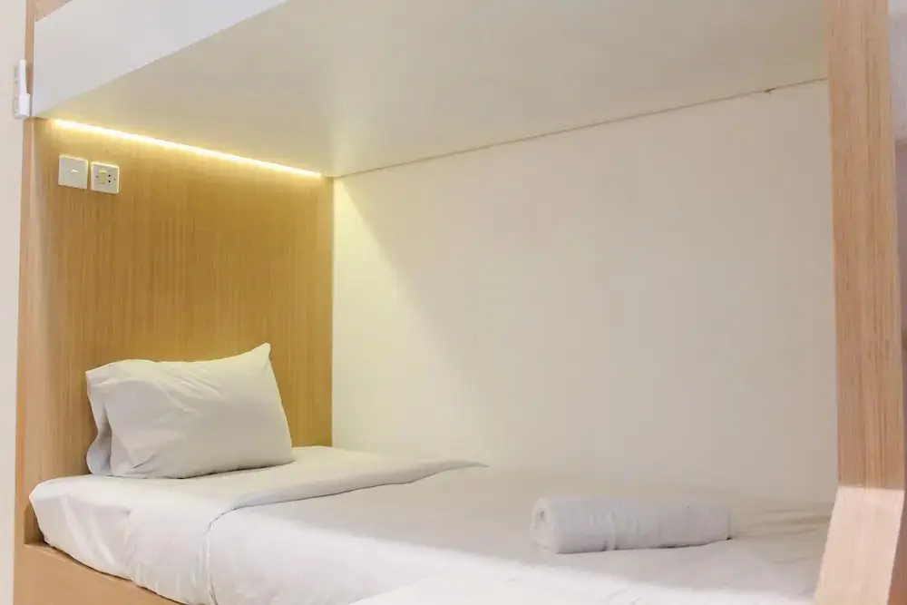 Тангеранг: Cozy And Simply Studio Apartment Tree Park City Cikokol