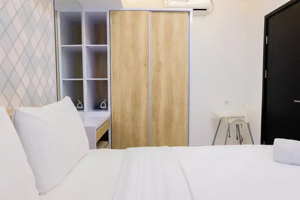 Legok: Nice and Prime Location 1BR Casa De Parco Apartment