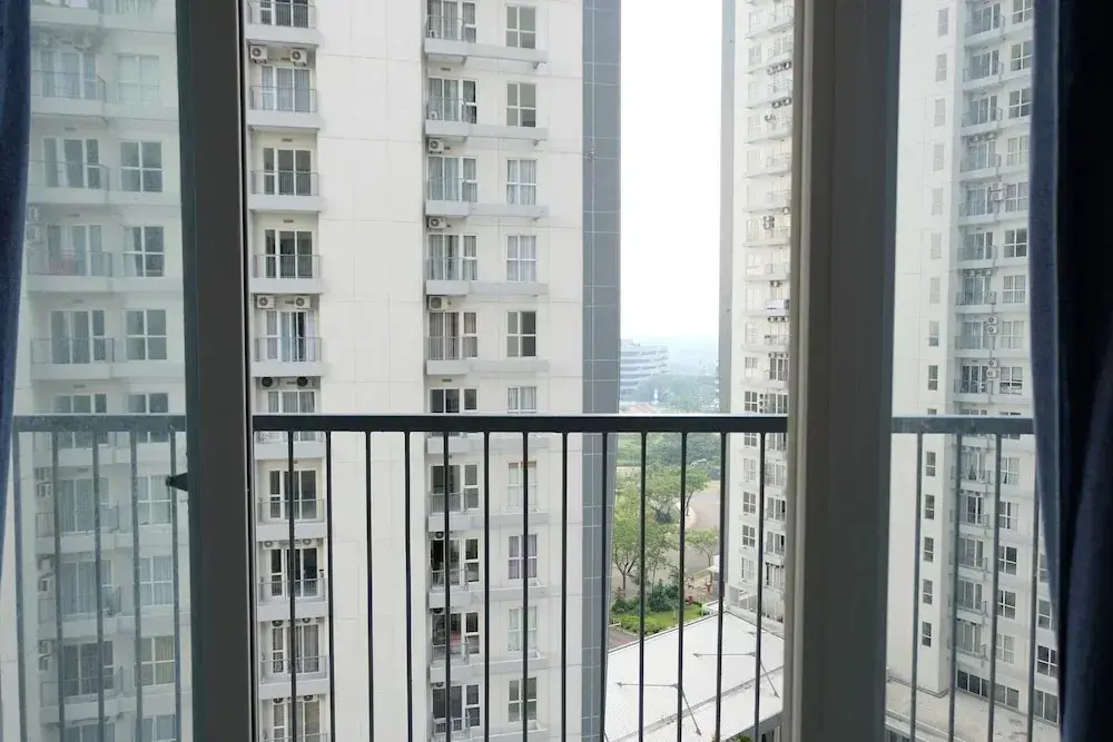 Legok: Nice and Prime Location 1BR Casa De Parco Apartment