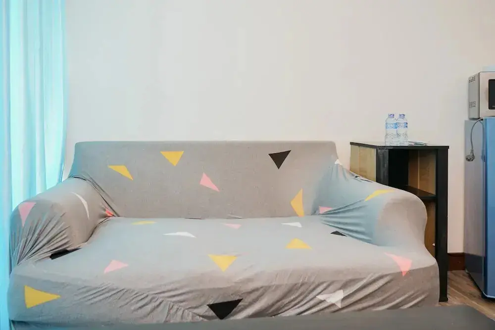 Южный Тангеранг: Good Place 1BR Tree Park Apartment near Teras Kota Mall