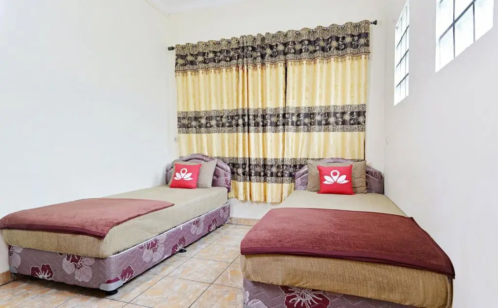 Бандунг: Arinda Guest House