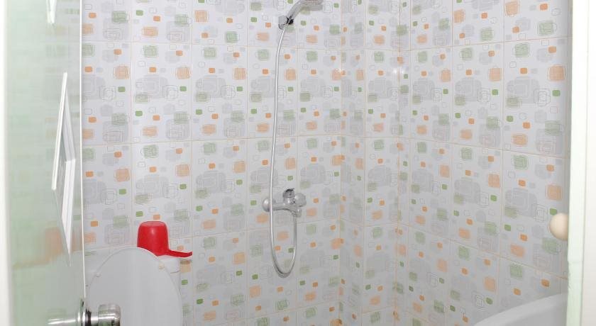 Джокьякарта: Metro Guest House by Airy Rooms
