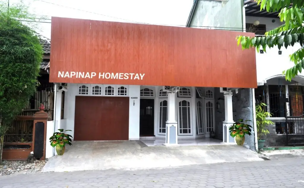 Джокьякарта: Nap Inap Homestay by Reddoors