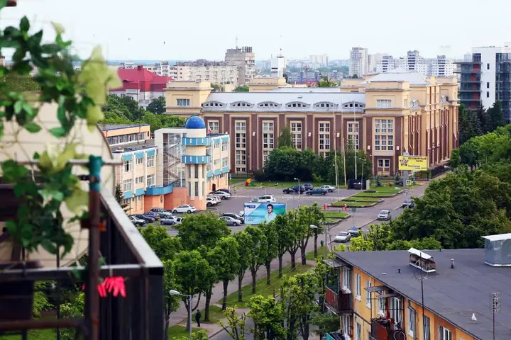 Калининград: Apartaments on Sergeeva 61