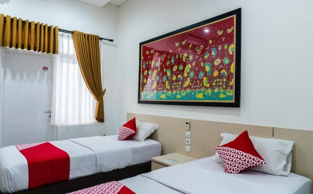 Бандунг: Kuwera Inn Guest House by Airy Rooms