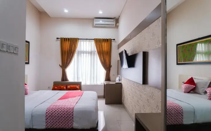 Бандунг: Kuwera Inn Guest House by Airy Rooms