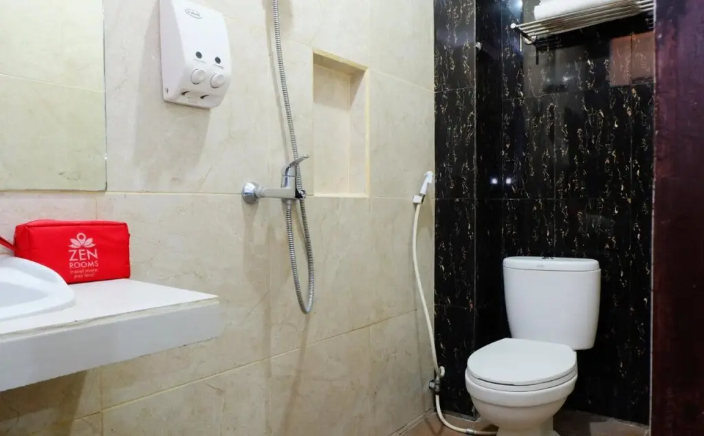 Сурабая: D' Rainbow Guest House