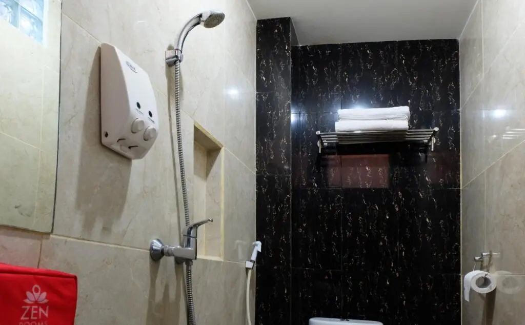 Сурабая: D' Rainbow Guest House