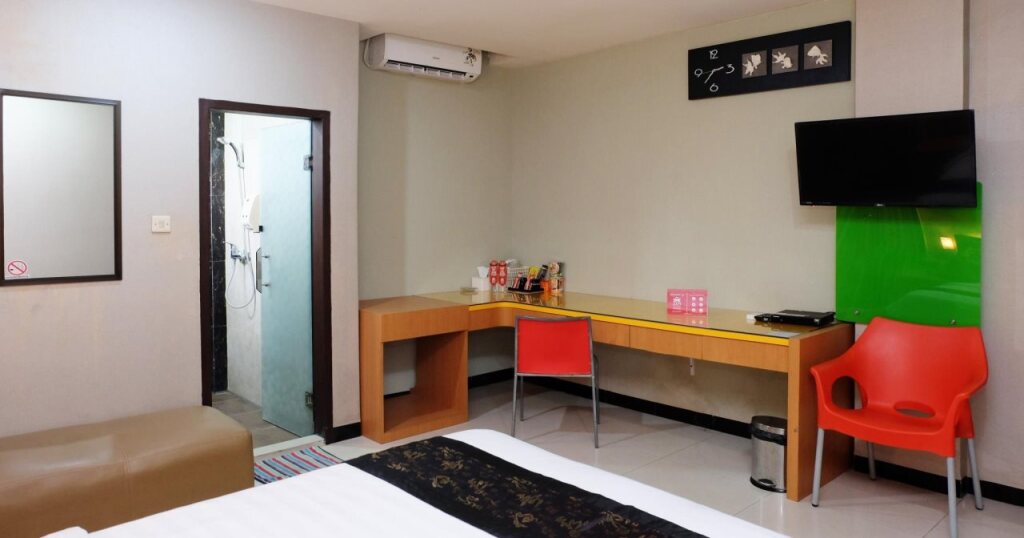 Сурабая: D' Rainbow Guest House