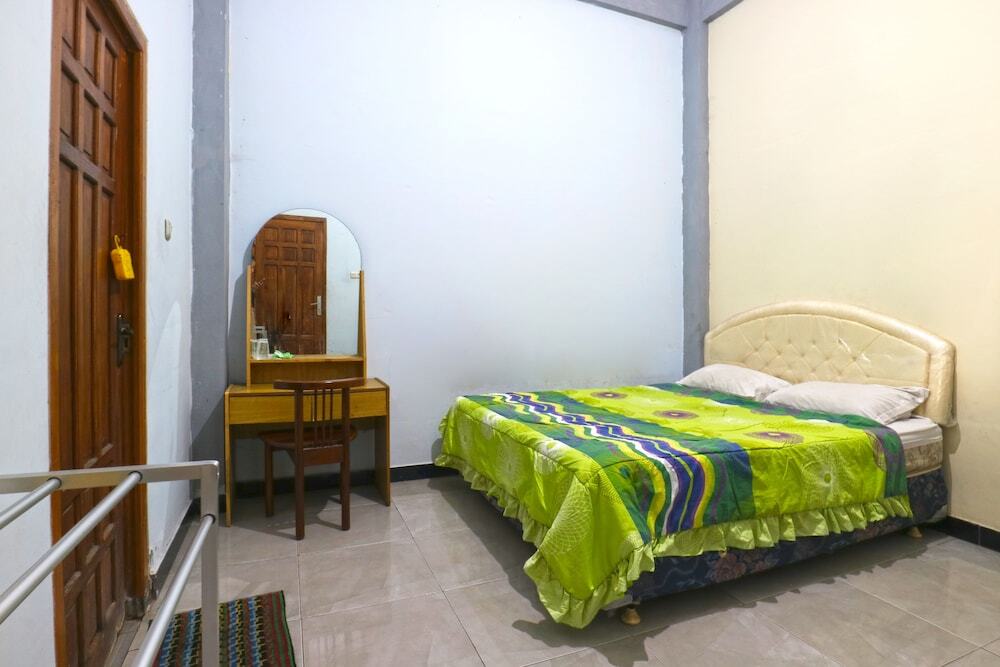 Сурабая: Kartika Homestay Syariah