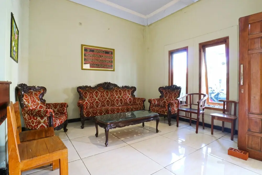 Сурабая: Kartika Homestay Syariah