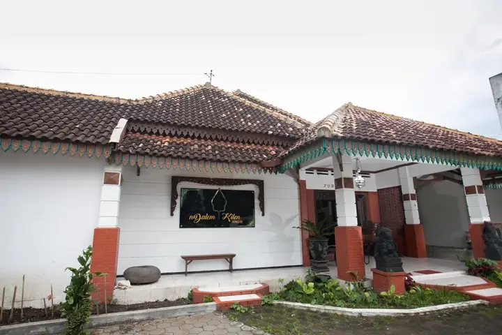 Маланг: Ndalem Kilen Homestay