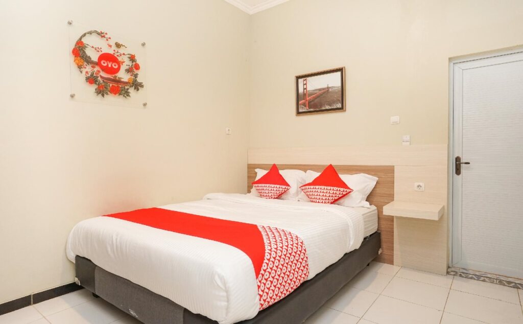 Сурабая: Bumi Banyu Bening Syariah By OYO Rooms