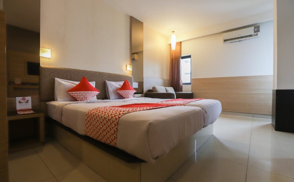 Джакарта: Penthouse Hotel By OYO Rooms