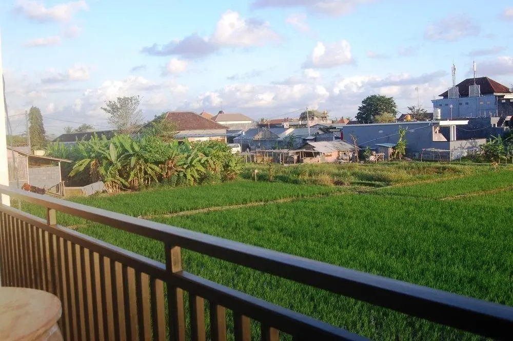 Кута: RedDoorz @ Munggu Canggu