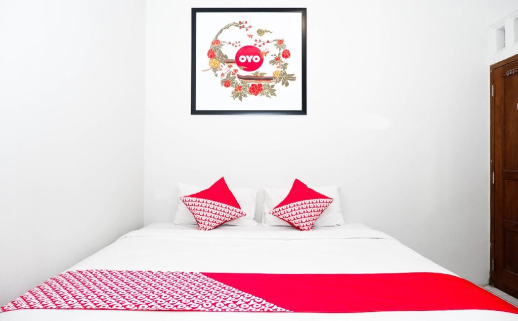 Семаранг: Achterhuis Guest House by OYO Rooms