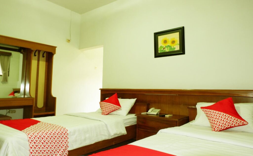 Лаванг: Hotel Arjuna Lawang by Oyo Rooms