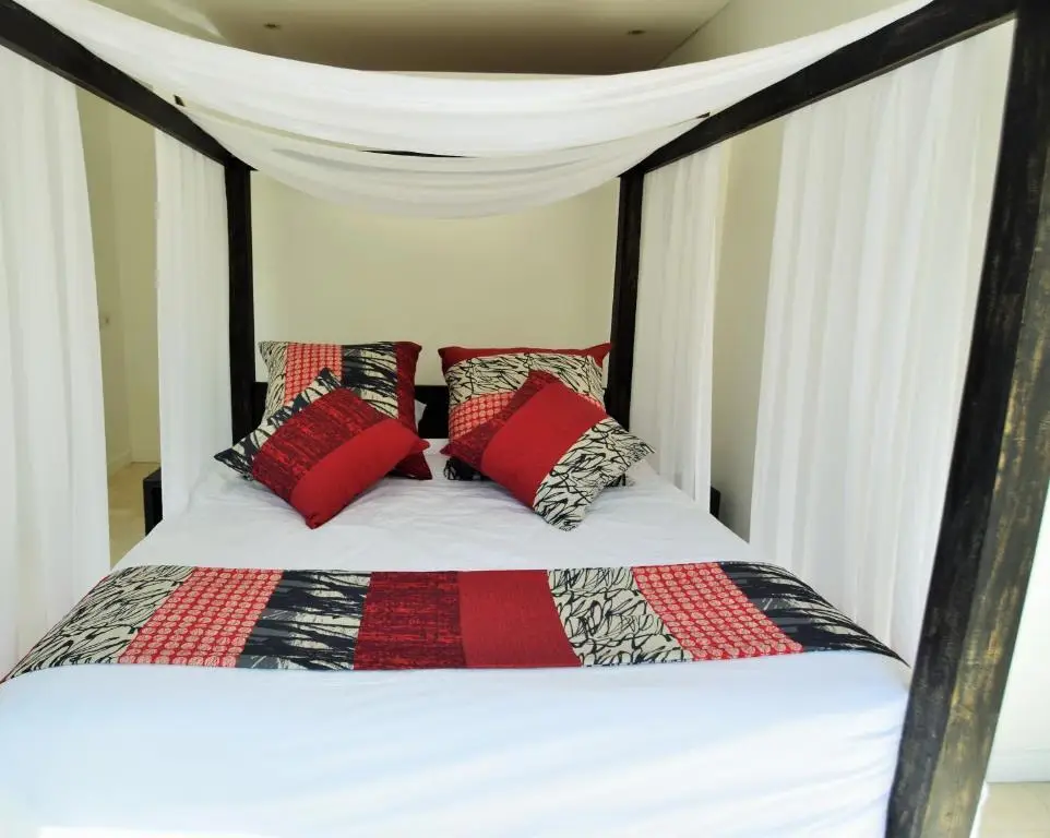 Тембок: Capricia La Villa