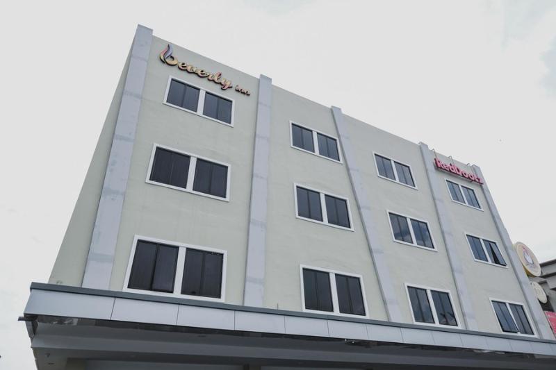 Beverly Hotel by Reddoorz — фото 1