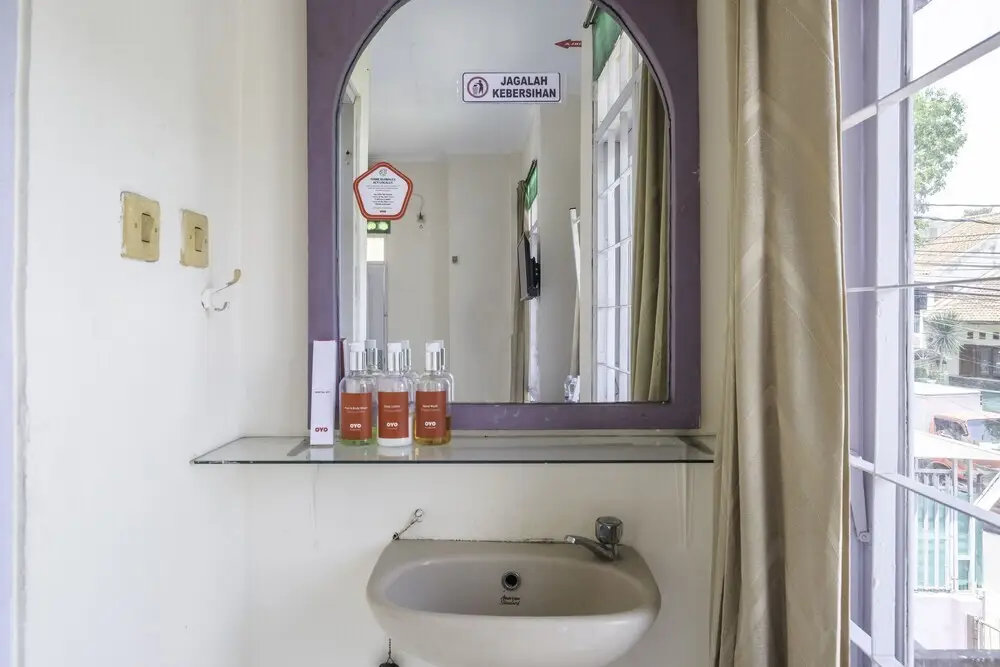 Бандунг: Syahransah Guest House by Oyo Rooms