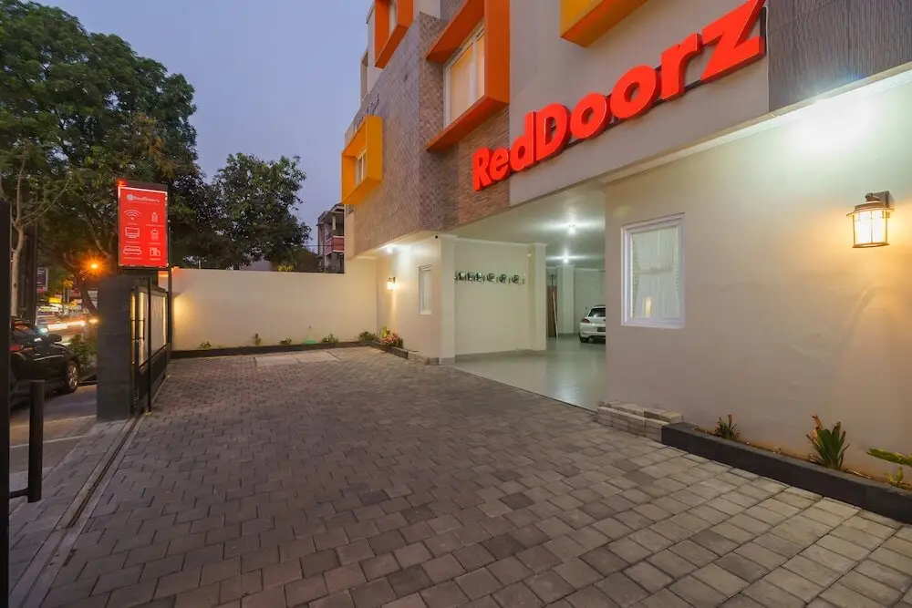 Бандунг: RedDoorz Near Taman Makam Pahlawan Cikutra