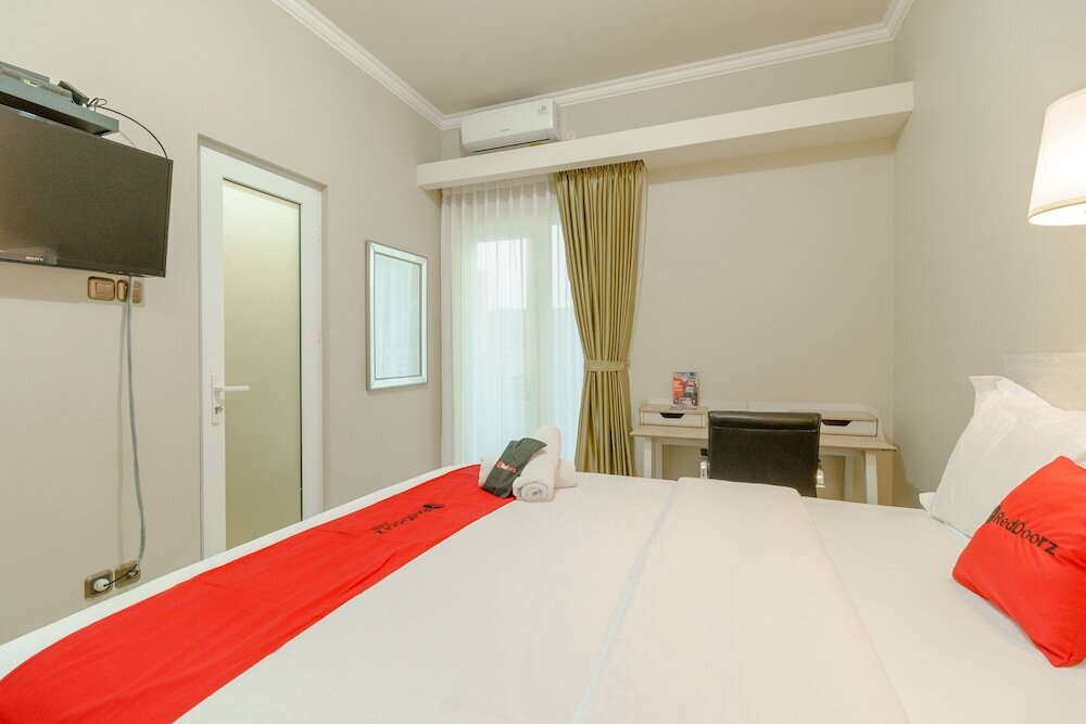 Бандунг: RedDoorz Near Taman Makam Pahlawan Cikutra