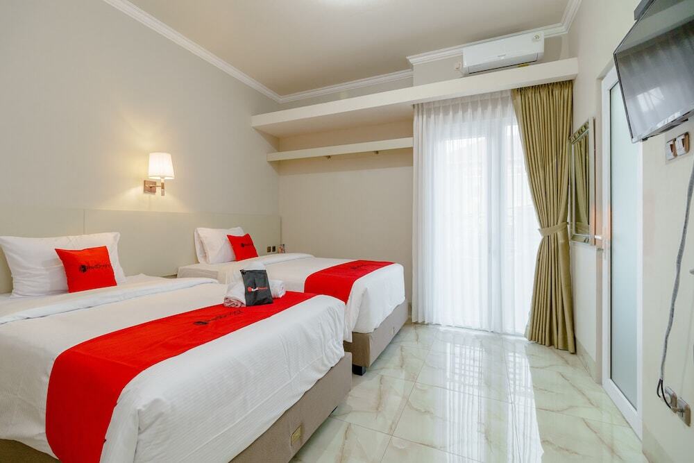Бандунг: RedDoorz Near Taman Makam Pahlawan Cikutra