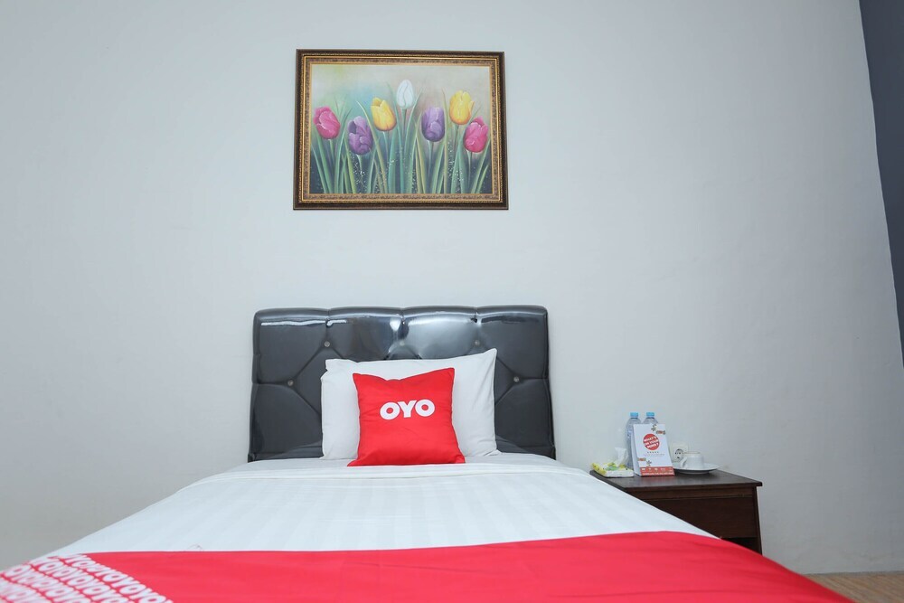 Банджармасин: Tiara Guest House by OYO Rooms