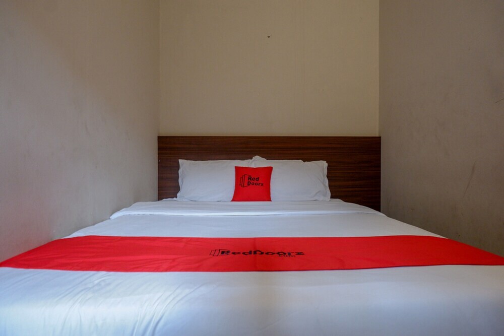 Семаранг: Kost Harmoni by RedDoorz