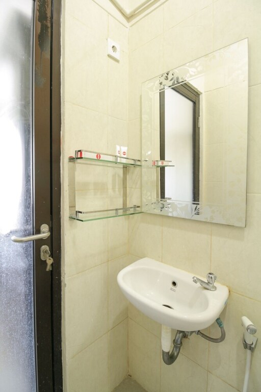 Кута: Tuban Torres Accomodation by OYO Rooms
