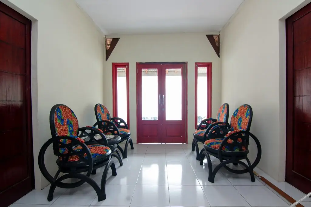 Тегал: Joglo Guest House Syariah by OYO Rooms