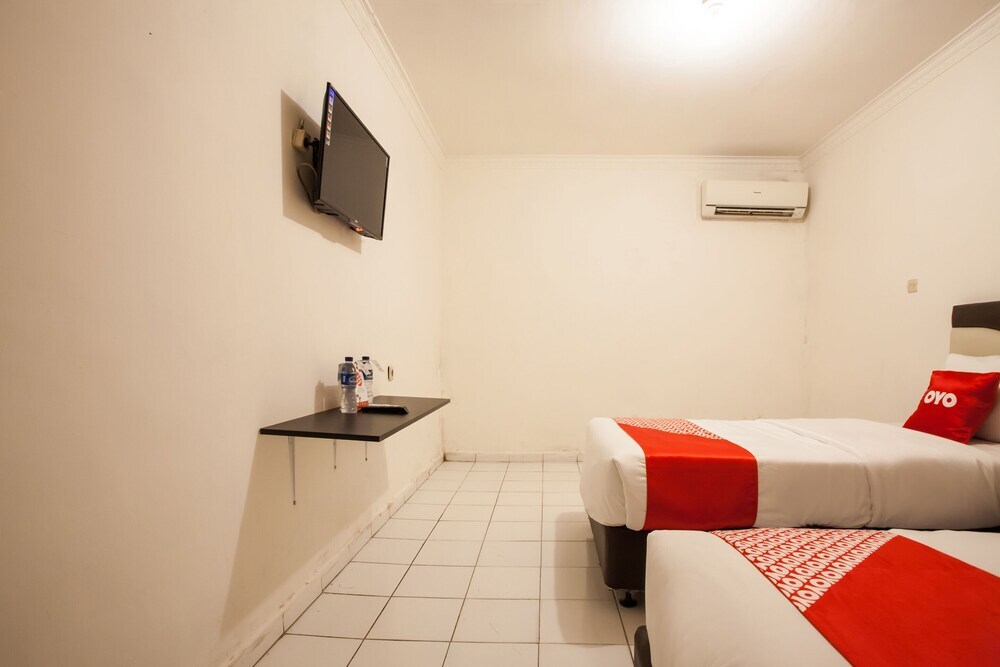 Медан: Hotel Cirasa Syariah by Oyo Rooms