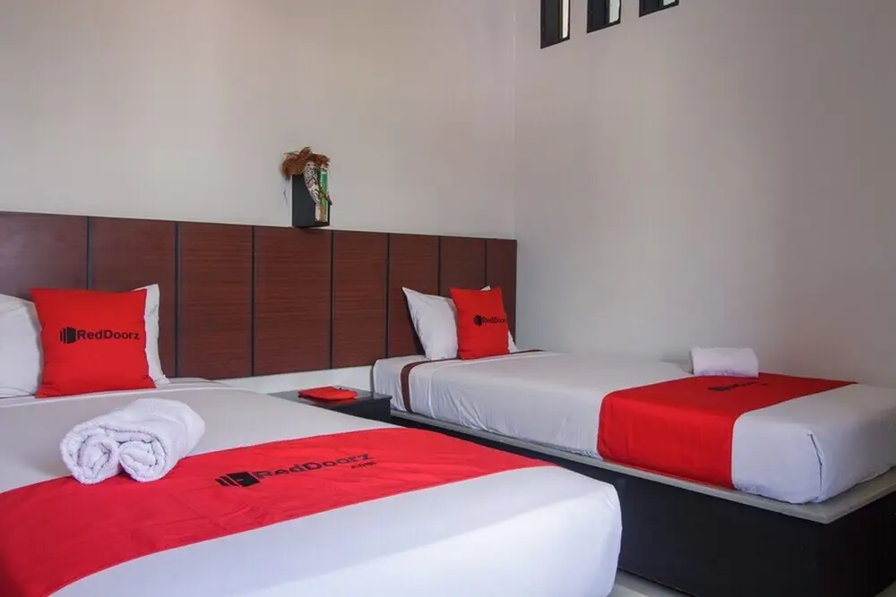 Паданг: Hotel Lovetel by RedDoorz