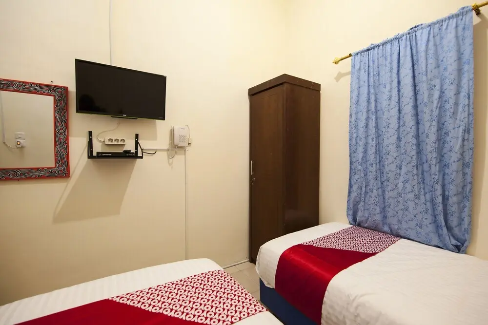 Тангга Бату Барат: Panatapan Almonsari by Oyo Rooms