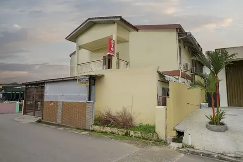 Triantama Kost Syariah by OYO Rooms — фото 1