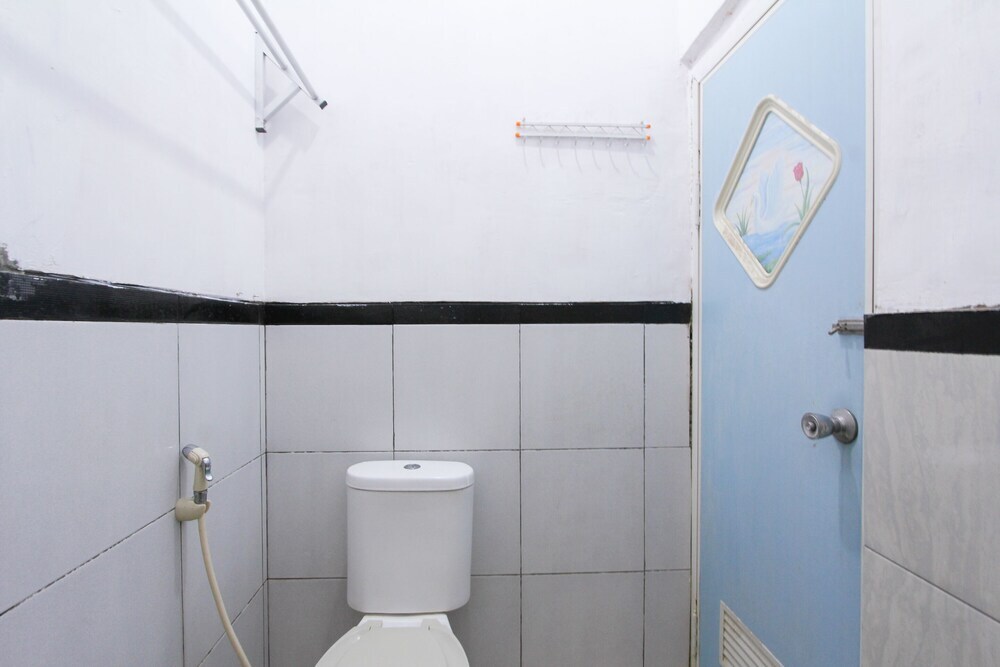 Баньюванги: Al Firdausi Residence by Oyo Rooms