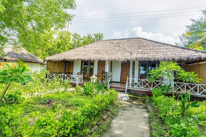 Гили Аир: Hotel Gili Air & Restaurant by OYO Rooms