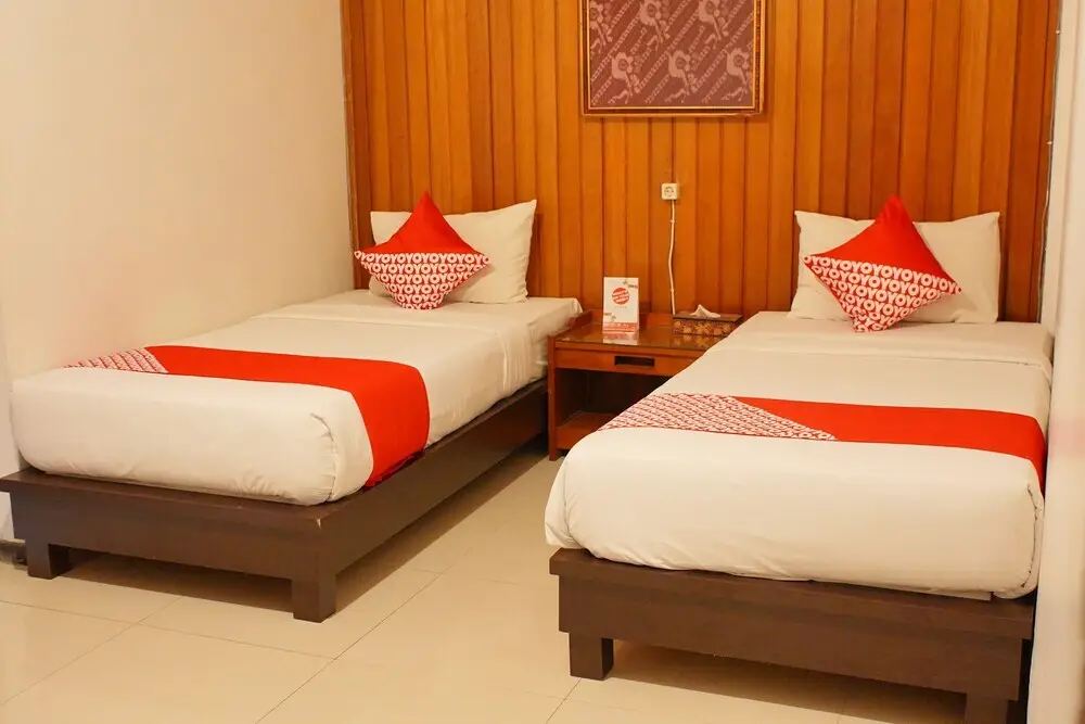 Палу: Wisata Hotel by OYO Rooms