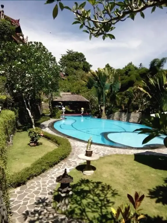 Туликуп: The Palace Resort Bali