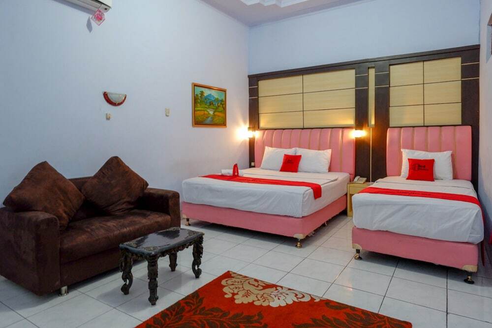 Пекалонган: Hotel Indonesia Pekalongan by RedDoorz